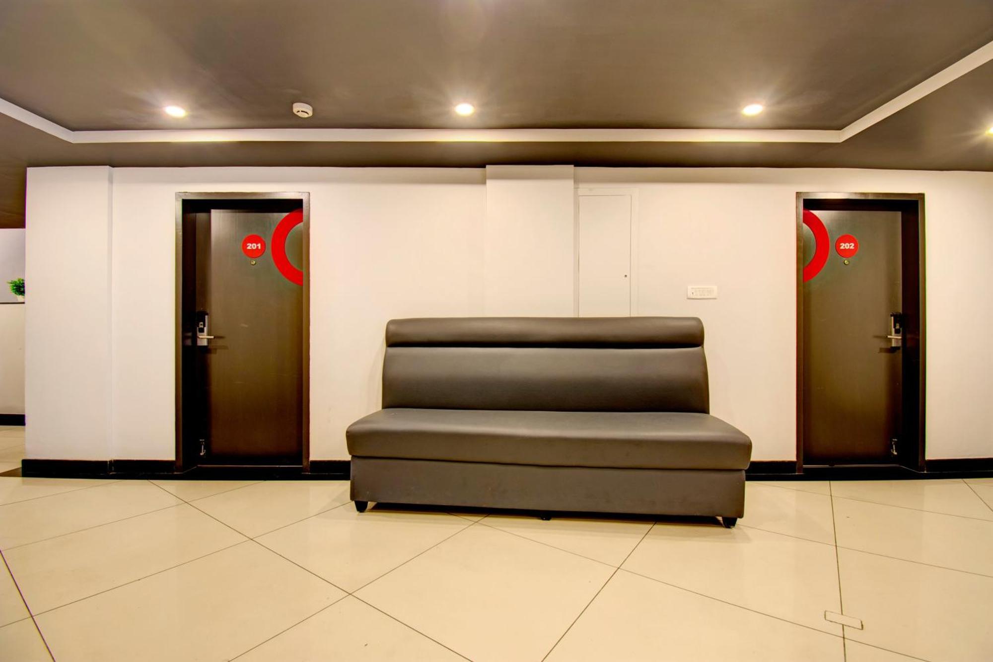 Hotel Super Townhouse Ulsoor Bengalúr Exteriér fotografie